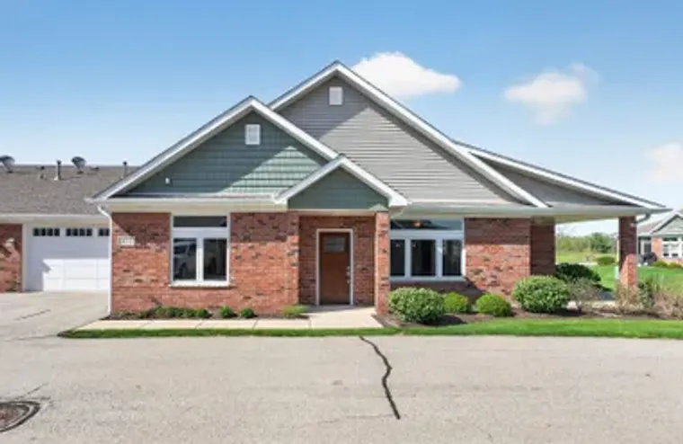 411 STEARN DR 411, GENOA, IL, 60135, Genoa, IL 60135