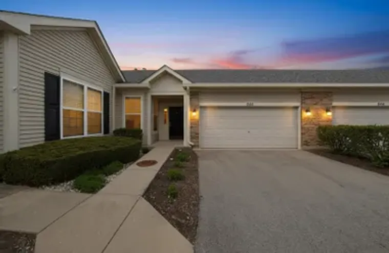 646 S CADILLAC CIR, ROMEOVILLE, IL, 6044..., Romeoville, IL 60446