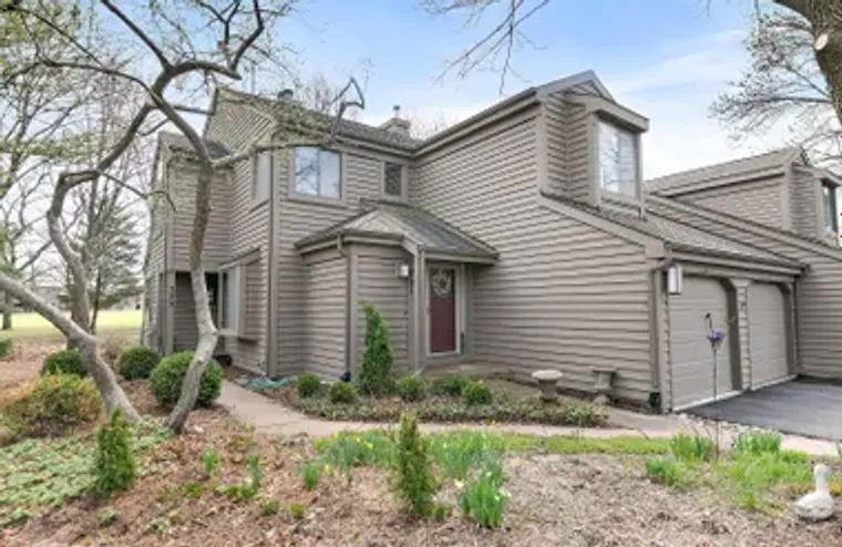 723 GOLF LN 944, LAKE BARRINGTON, IL, 60..., Lake Barrington, IL 60010