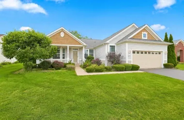 12352 COLD SPRINGS DR, HUNTLEY, IL, 6014..., Huntley, IL 60142