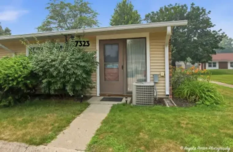 7323 CHEVY CHASE CT 43, FOX LAKE, IL, 60..., Fox Lake, IL 60020
