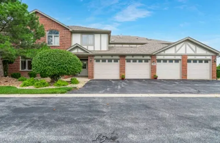 6242 KALLSEN DR 2, TINLEY PARK, IL, 6047..., Tinley Park, IL 60477