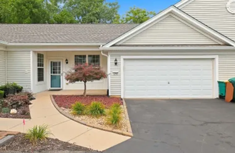 12583 ROCK ISLAND TRL, HUNTLEY, IL, 6014..., Huntley, IL 60142