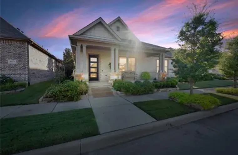 4825 BEAVER CREEK DR, ARLINGTON, TX, 760..., Arlington, TX 76005