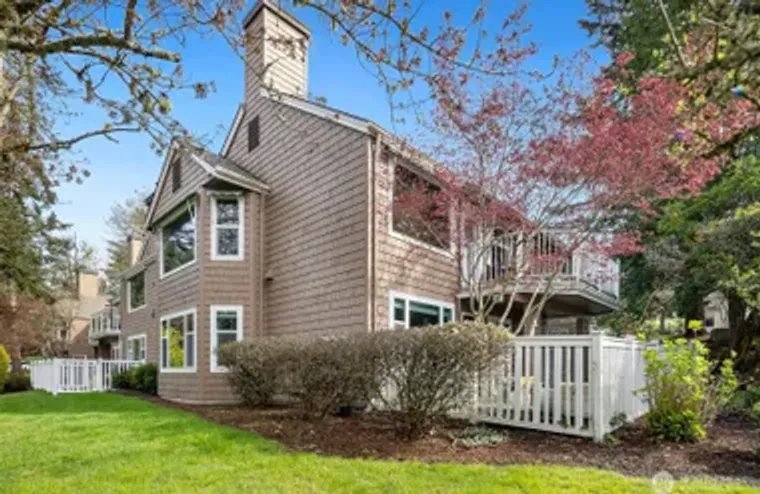 4084 220TH PL SE # 1038, ISSAQUAH, WA, 9..., Issaquah, WA 98029