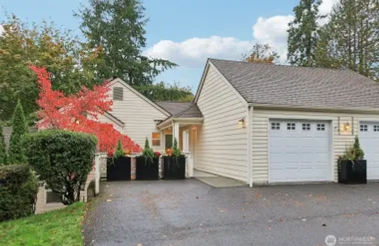 22561 SE 42ND TER # 2211, ISSAQUAH, WA, ..., Issaquah, WA 98029