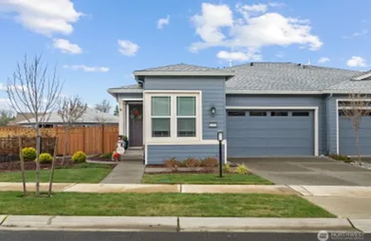 18106 151ST ST E UNIT E, BONNEY LAKE, WA..., Bonney Lake, WA 98391