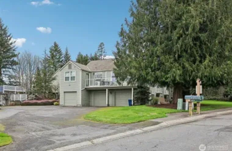 22142 SE 40TH LN 1121, ISSAQUAH, WA, 980..., Issaquah, WA 98029