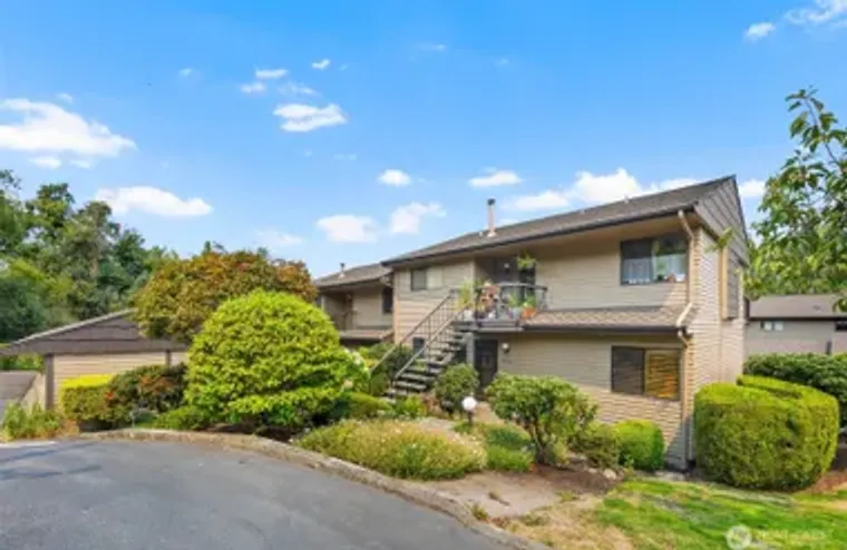 10626 GLEN ACRES DR S # 626, SEATTLE, WA..., Seattle, WA 98168