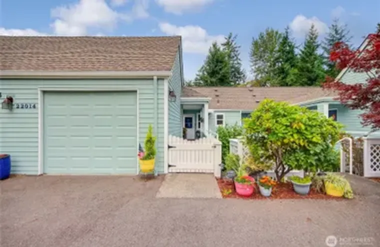 22014 SE 40TH LN # 2130, ISSAQUAH, WA, 9..., Issaquah, WA 98029