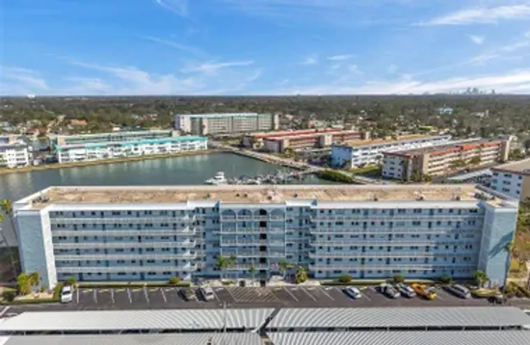 5925 SHORE BLVD 406, GULFPORT, FL, 33707, Gulfport, FL 33707