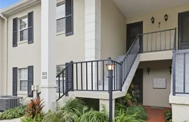689 LAKE HOWARD DR 213, WINTER HAVEN, FL..., Winter Haven, FL 33880