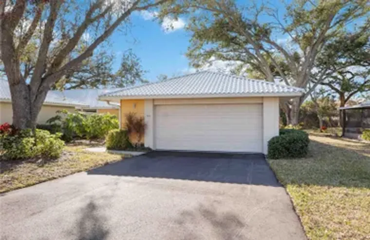 269 SOUTHAMPTON DR # 303, VENICE, FL, 34..., Venice, FL 34293