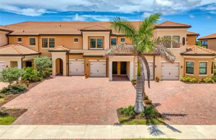 10213 STAGGERBUSH DR UNIT 202, VENICE, F..., Venice, FL 34293
