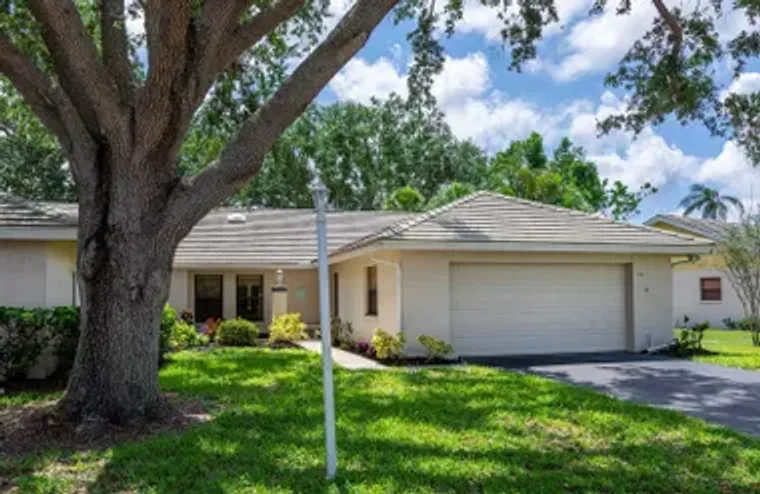 114 SOUTHAMPTON PL 237, VENICE, FL, 3429..., Venice, FL 34293