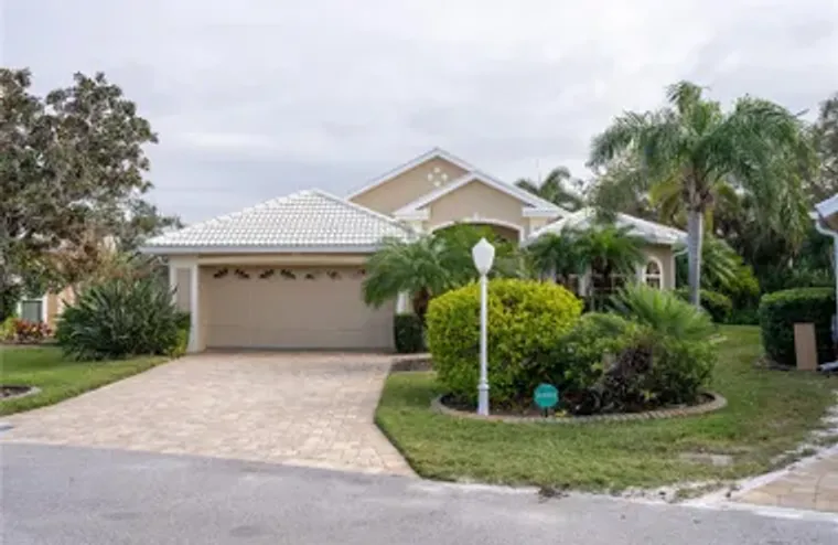 326 SAINT GEORGE CT 14, VENICE, FL, 3429..., Venice, FL 34293