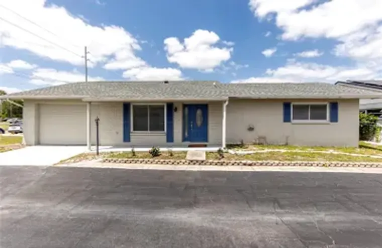 702 HUXLEY PL, SUN CITY CENTER, FL, 3357..., Sun City Center, FL 33573