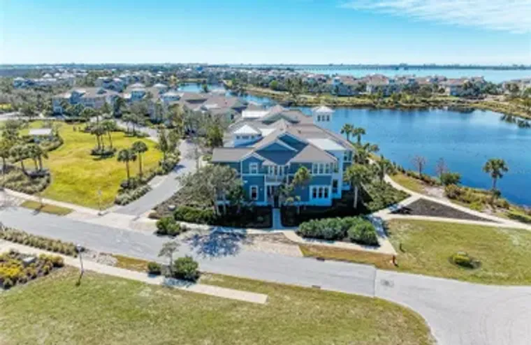 226 SAPPHIRE LAKE DR 101, BRADENTON, FL,..., Bradenton, FL 34209