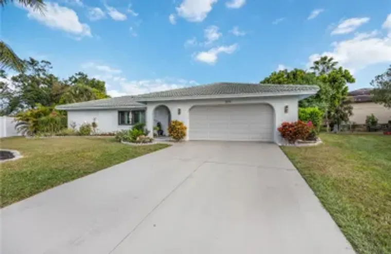 3619 PEMBROOK DR, SARASOTA, FL, 34239, Sarasota, FL 34239