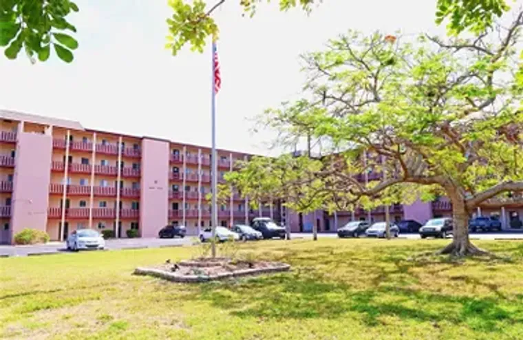 4109 LAKE BAYSHORE DR # 407, BRADENTON, ..., Bradenton, FL 34205