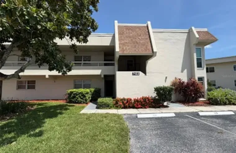 7153 W COUNTRY CLUB DR 145, SARASOTA, FL..., Sarasota, FL 34243