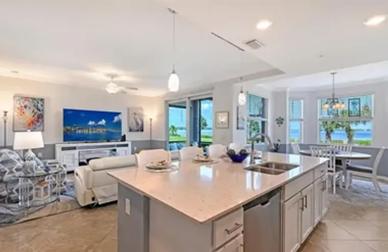 910 TIDEWATER SHORES LOOP 103, BRADENTON..., Bradenton, FL 34208