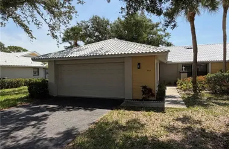 339 PEMBROKE LN 228, VENICE, FL, 34293, Venice, FL 34293