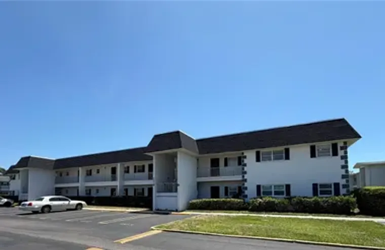 102 46TH AVENUE TER 403, BRADENTON, FL, ..., Bradenton, FL 34207