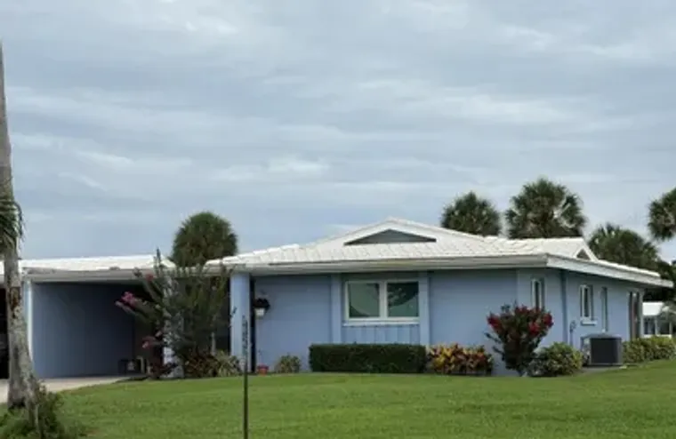 3636 VILLAGE GREEN DR 304, SARASOTA, FL,..., Sarasota, FL 34239