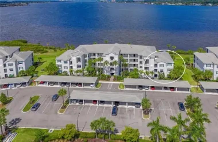910 TIDEWATER SHORES LOOP 208, BRADENTON..., Bradenton, FL 34208