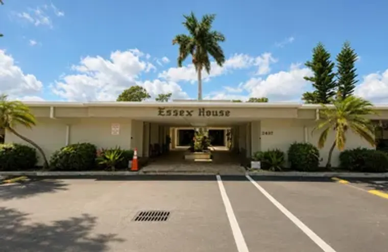 2437 HARBOR BLVD 102, PORT CHARLOTTE, FL..., Port Charlotte, FL 33952