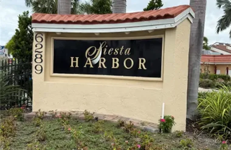 1250 N PORTOFINO DR 202, SARASOTA, FL, 3..., Sarasota, FL 34242