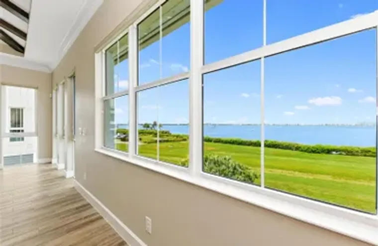 310 COMPASS POINT DR 201, BRADENTON, FL,..., Bradenton, FL 34209