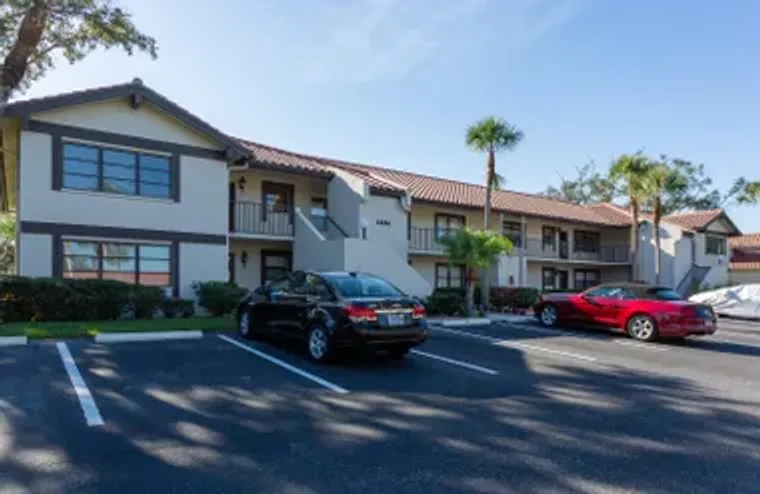 5630 GOLF POINTE DR 206, SARASOTA, FL, 3..., Sarasota, FL 34243