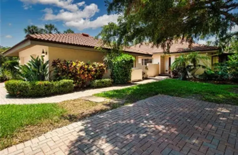 4812 KESTRAL PARK CIR 20, SARASOTA, FL, ..., Sarasota, FL 34231