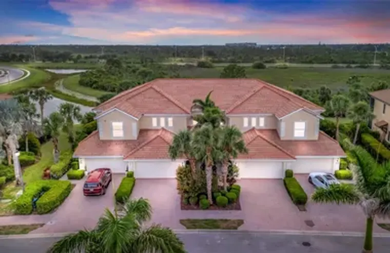 23233 BANBURY WAY # 302, VENICE, FL, 342..., Venice, FL 34293