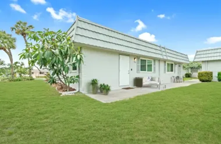 202 BEDFORD TRL APT 120, SUN CITY CENTER..., Sun City Center, FL 33573