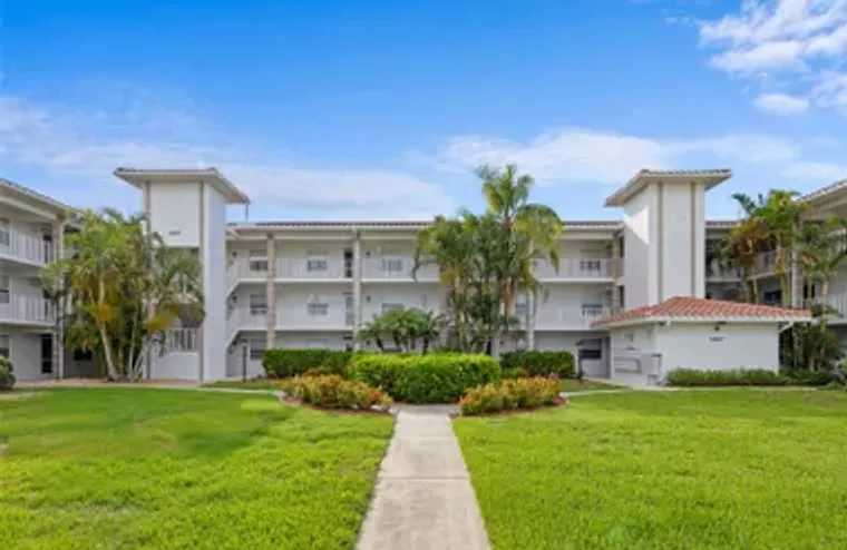 6507 STONE RIVER RD 304, BRADENTON, FL, ..., Bradenton, FL 34203