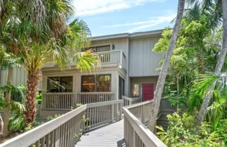 1347 LANDINGS DR 6, SARASOTA, FL, 34231, Sarasota, FL 34231