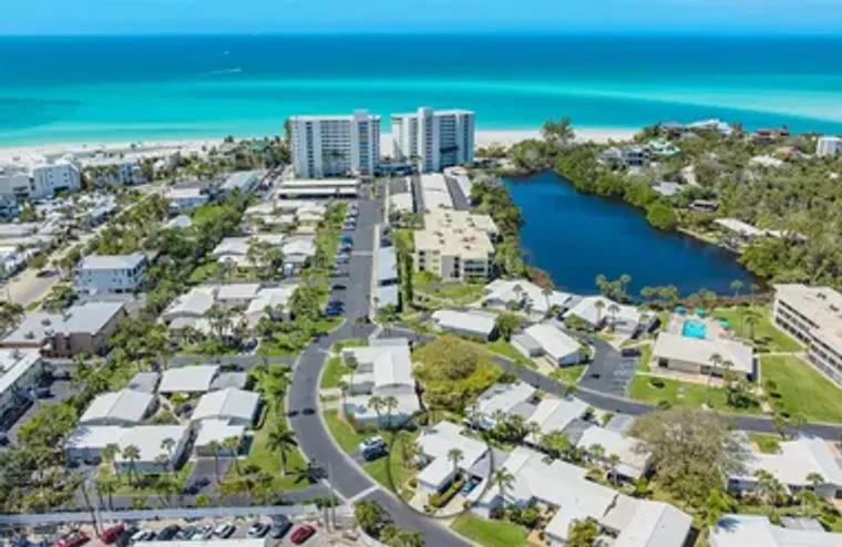 119 WHISPERING SANDS CIR V36, SARASOTA, ..., Sarasota, FL 34242