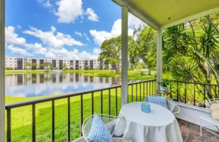 6188 80TH ST N UNIT 102, ST PETERSBURG, ..., St Petersburg, FL 33709