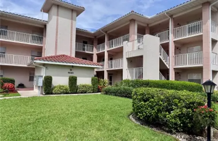 6505 STONE RIVER RD 309, BRADENTON, FL, ..., Bradenton, FL 34203