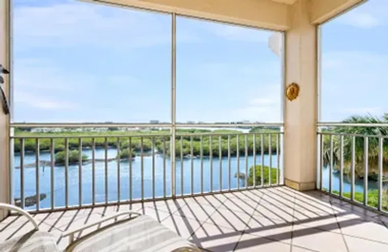 5440 EAGLES POINT CIR 405, SARASOTA, FL,..., Sarasota, FL 34231