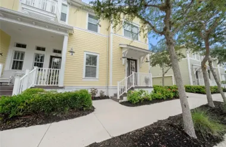 340 SAPPHIRE LAKE DR UNIT 201, BRADENTON..., Bradenton, FL 34209