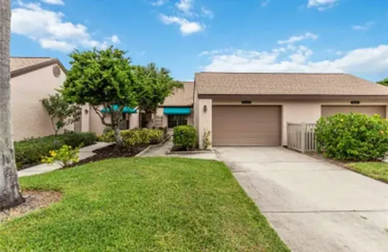 6085 CLUBSIDE DR, SARASOTA, FL, 34243, Sarasota, FL 34243