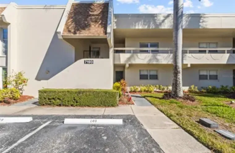7193 W COUNTRY CLUB DR 140, SARASOTA, FL..., Sarasota, FL 34243