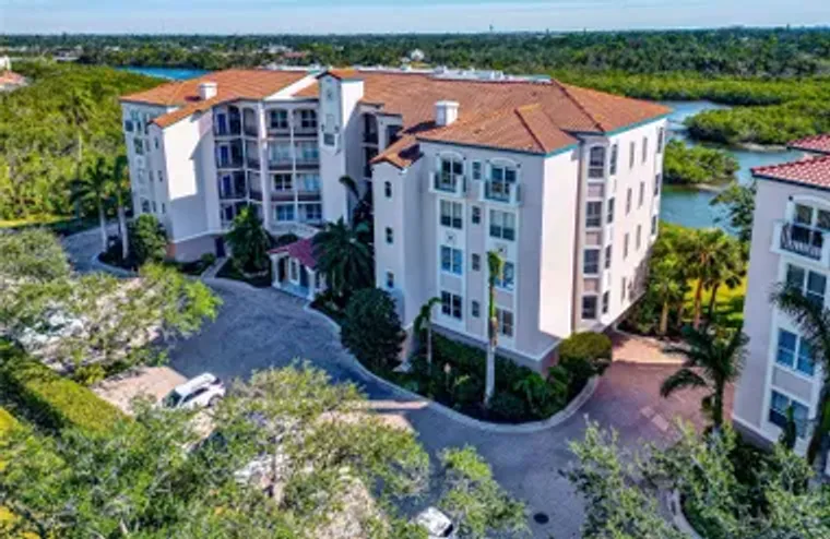 5408 EAGLES POINT CIR APT 302, SARASOTA,..., Sarasota, FL 34231