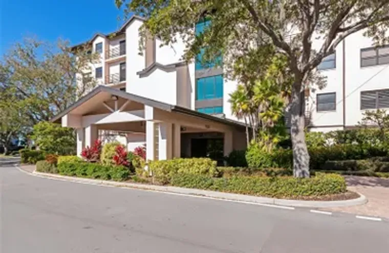 5408 EAGLES POINT CIR 302, SARASOTA, FL,..., Sarasota, FL 34231