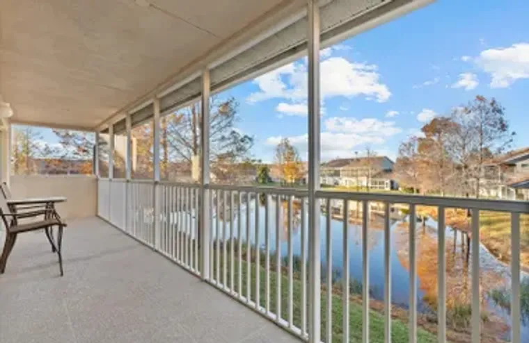 7040 STRAND CIR # 201, BRADENTON, FL, 34..., Bradenton, FL 34203