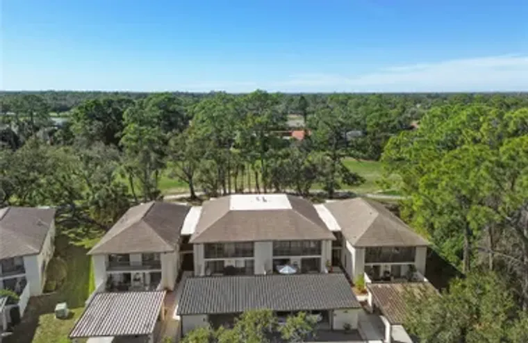 6110 COUNTRY CLUB WAY 204, SARASOTA, FL,..., Sarasota, FL 34243